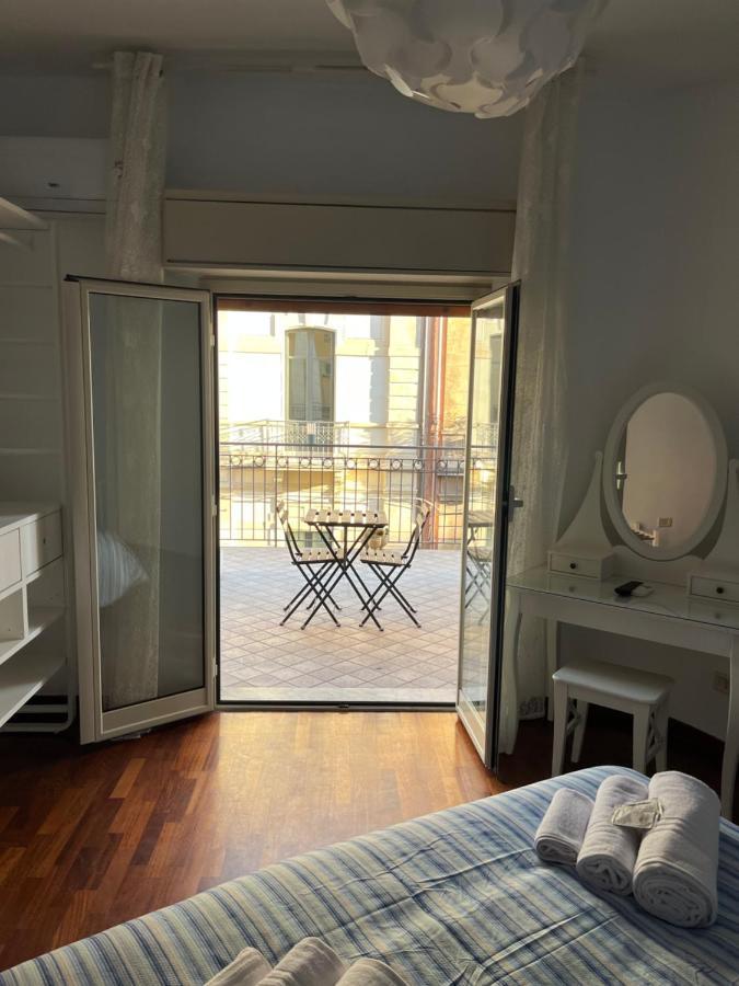 Umberto Street Hotel Catania Exterior foto